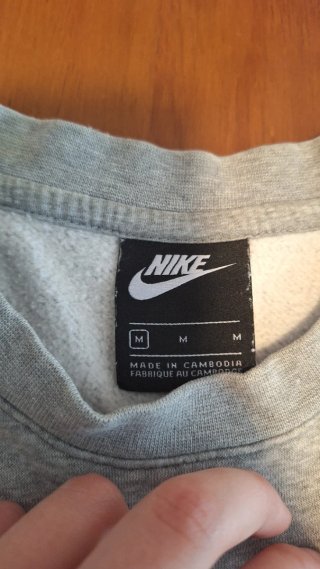 Sudadera Nike Gris Sin Capucha