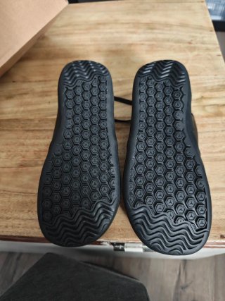 Zapatos Hobibear barefoot Talla 41 Negros