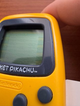 Pocket Pikachu Nintendo 1998 Giallo