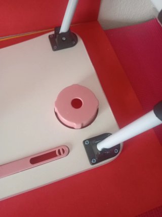 Mesa auxiliar plegable para cama y sofá