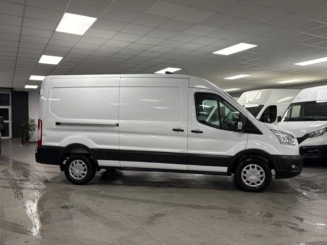 Ford Transit 2022, foto 2