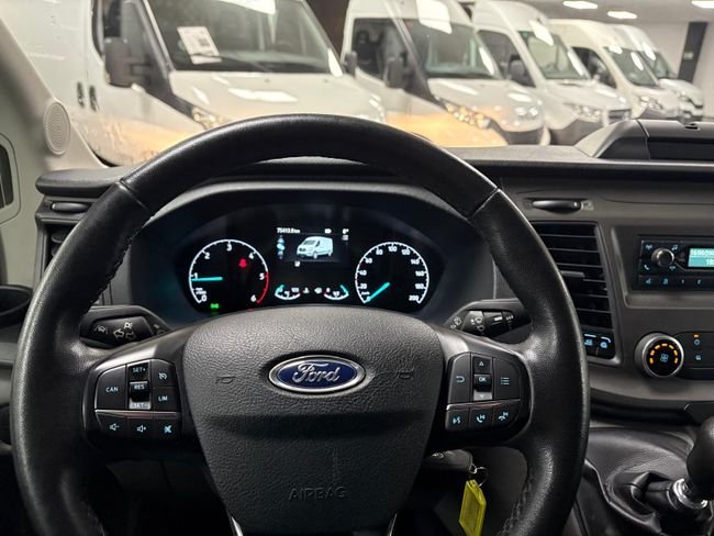 Ford Transit 2022, foto 15