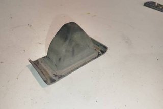 Nissan 42107 tope suspension 55240eb000 navara 2.5