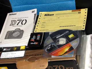 Nikon D70 corpo macchina + accessori