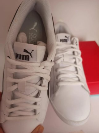 Zapatillas Puma Smash V2 Blancas y Negras