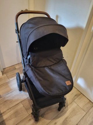 Carrito de bebé y silla coche grupo 0