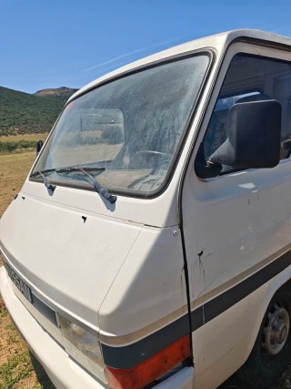 Nissan Trade 1988
