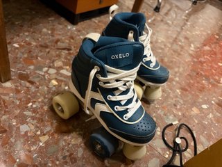 Patines 4 ruedas Decathlon talla 30