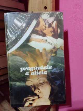 Libro "Pregúntale a Alicia"
