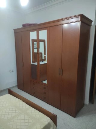 Mueble de dormitorio madera, cama 1.35