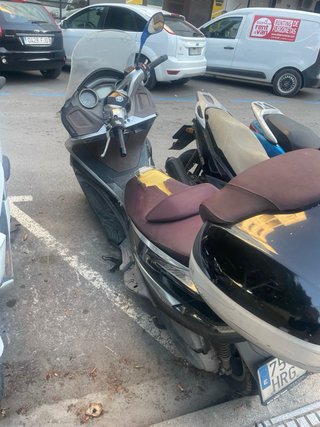 Piaggio X10 Negra