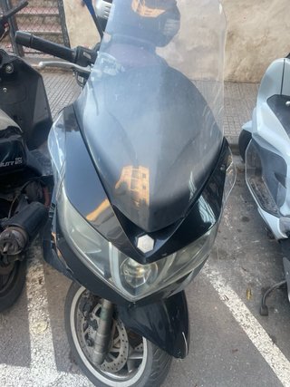 Piaggio X10 Negra