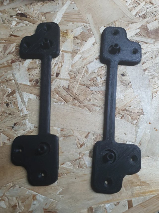 Soporte cargador Makita + 2 soportes baterias