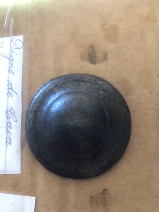 Antiguo picaporte hierro digno portòn Palacete.