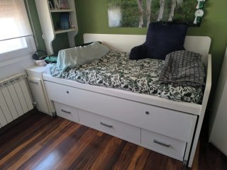 Cama nido doble con cajones, balda con almacenaje