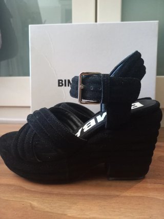 Sandalias Bimba y Lola Negras