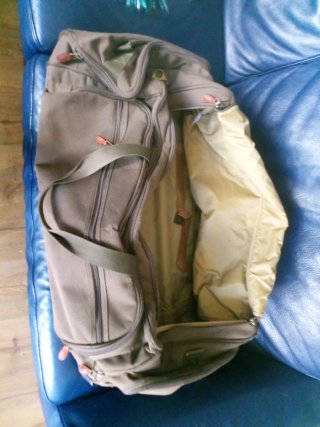 Maleta de viaje con ruedas