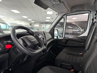 Iveco Daily 2.3 TD 35S 16 V 3520L/H2 12 M3