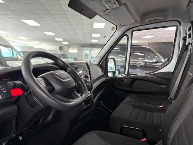 Iveco Daily 2023, foto 11