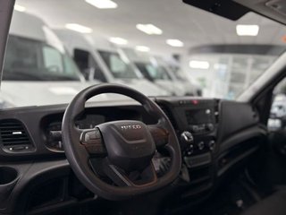 Iveco Daily 2.3 TD 35S 16 V 4100/H2 16 M3 l4 h3