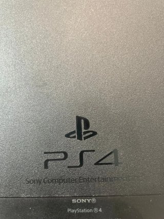 PS4 (PlayStation 4) + 2 Juegos
