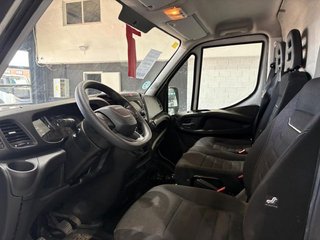 Iveco Daily 35S16	2.3 TD 35S 16 V 3520L/H2 12 M3 35S16	2.3 TD 35S 16 V 3520L/H2 12 M3