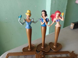 Juego Diseña Vestido Muñeca Disney Princesas