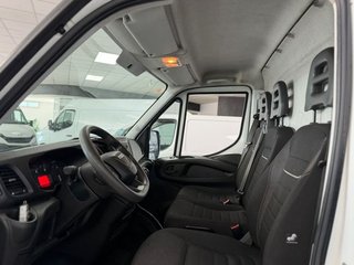 Iveco Daily 35S16	2.3 TD 35S 16 V 3520L/H2 12 M3 35S16	2.3 TD 35S 16 V 3520L/H2 12 M3