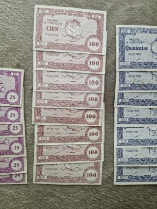 Lote 24 Billetes Juego El Banco Un,dos tres