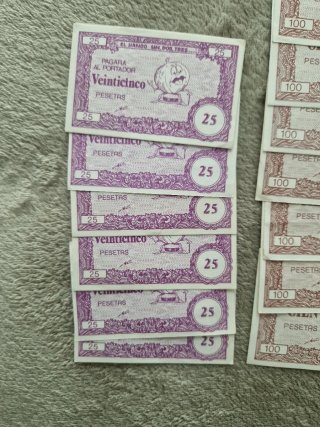 Lote 24 Billetes Juego El Banco Un,dos tres