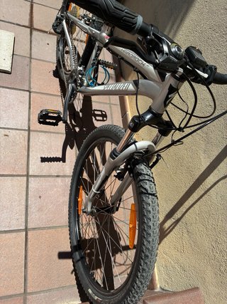 Bicicleta Specialized Hardrock Plata