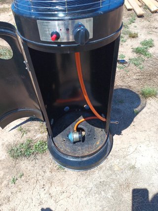 Estufa de Gas Exterior Negra