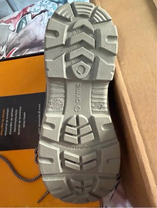 Botas de seguridad OFMA piel negras y verdes