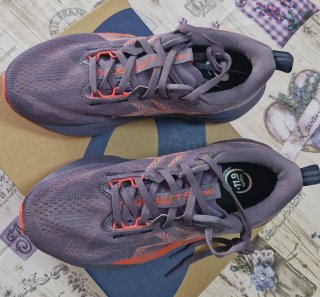Asics Novablast 5 Morado Naranja