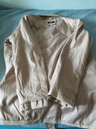 Gabardina beige mujer