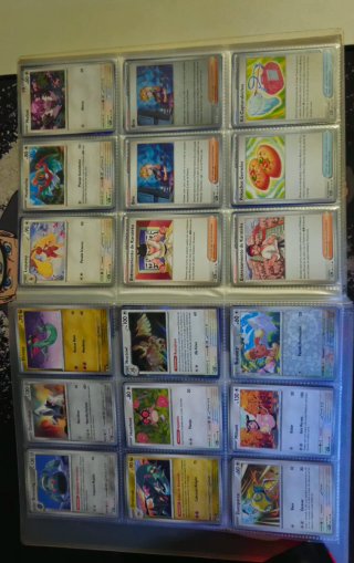 Colección Pokémon Evoluciones Prismaticas