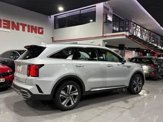Kia Sorento 1.6 TGDi HEV Drive 4x2 7pl HIBRIDO