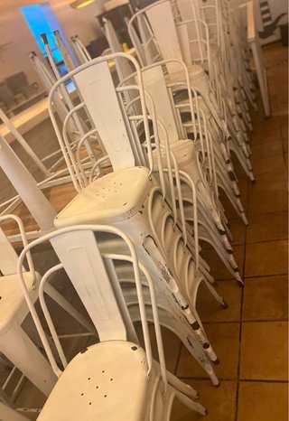 Lote 60 Sillas Metálicas Blancas