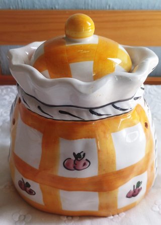 Juego 2 Recipientes Cerámica Naranja y Blanco
