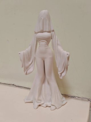 Figura Fantasma Decorativa Elegante 3D