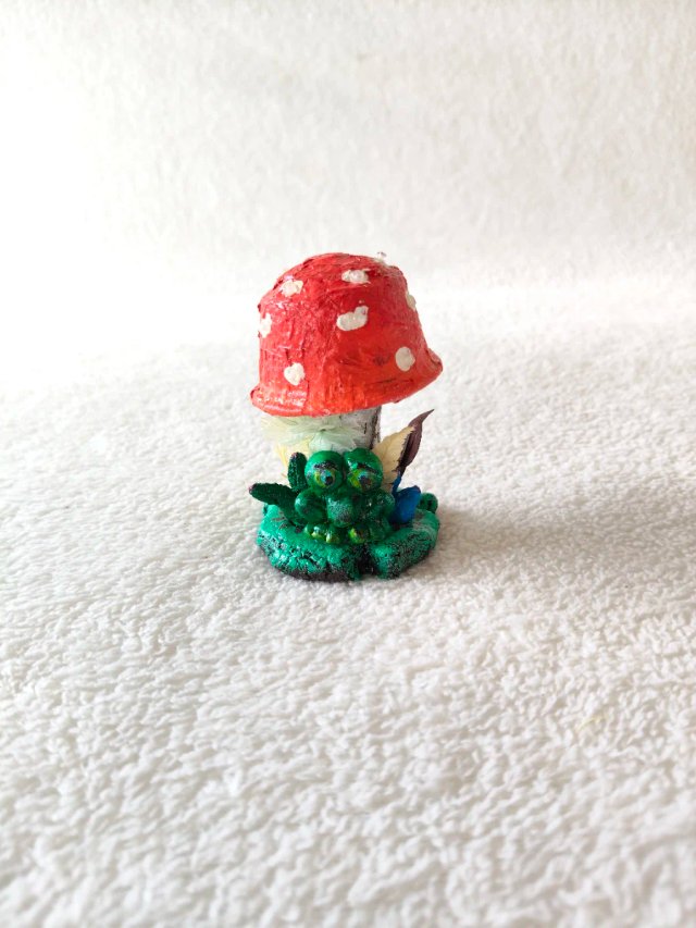 Set di 4 Funghi Decorativi Mini Fatti a Mano