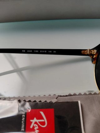 Ray Ban RB 4246 1160 51 Clubround