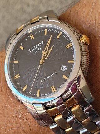 Tissot Automático Esfera gris y Dorada