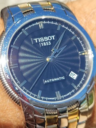 Tissot Automático Esfera gris y Dorada