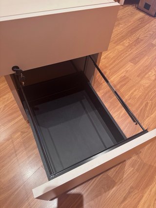 Cajonera de oficina con llave
