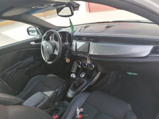 Alfa Romeo Giulietta 2011