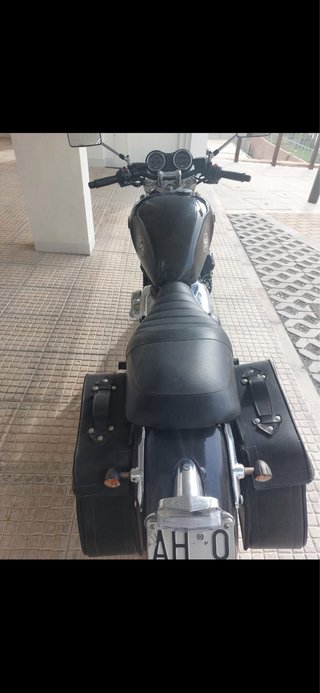 Triumph 900cc Negra