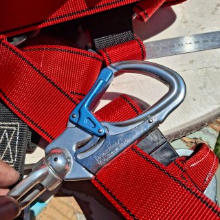 Arnes + Seguridad IKAR anticaída.
