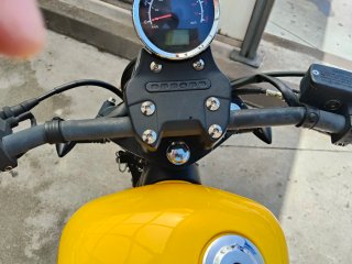 Macbor Rockster Flat 125 2021 Amarillo Piolín