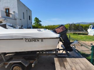Barco CARMEN II con remolque y motor